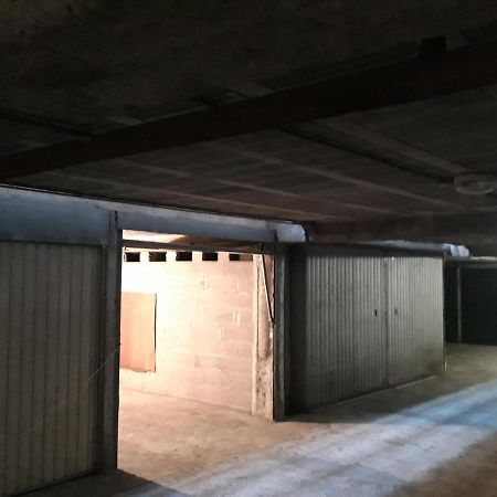 Appartamento Jardins Du Pont Du Lys Juan-les-Pins Esterno foto